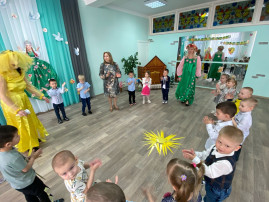 Весенние развлечения в детском саду Весенние развлечения в детском саду.